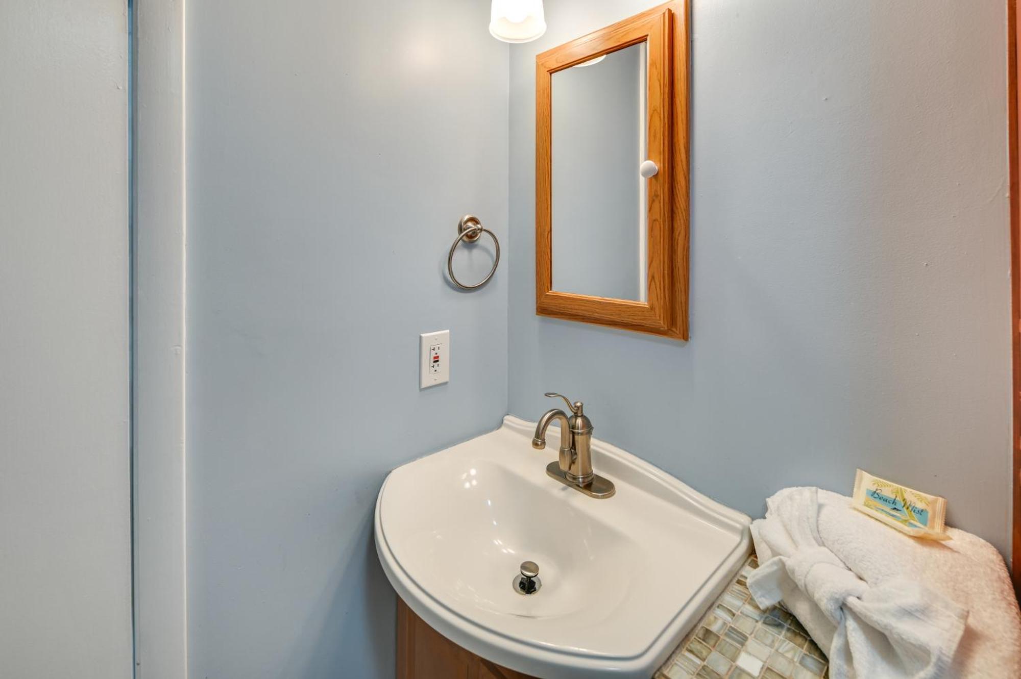 Cozy Coastal Condo With Airy Oceanfront Balcony Myrtle Beach Bagian luar foto