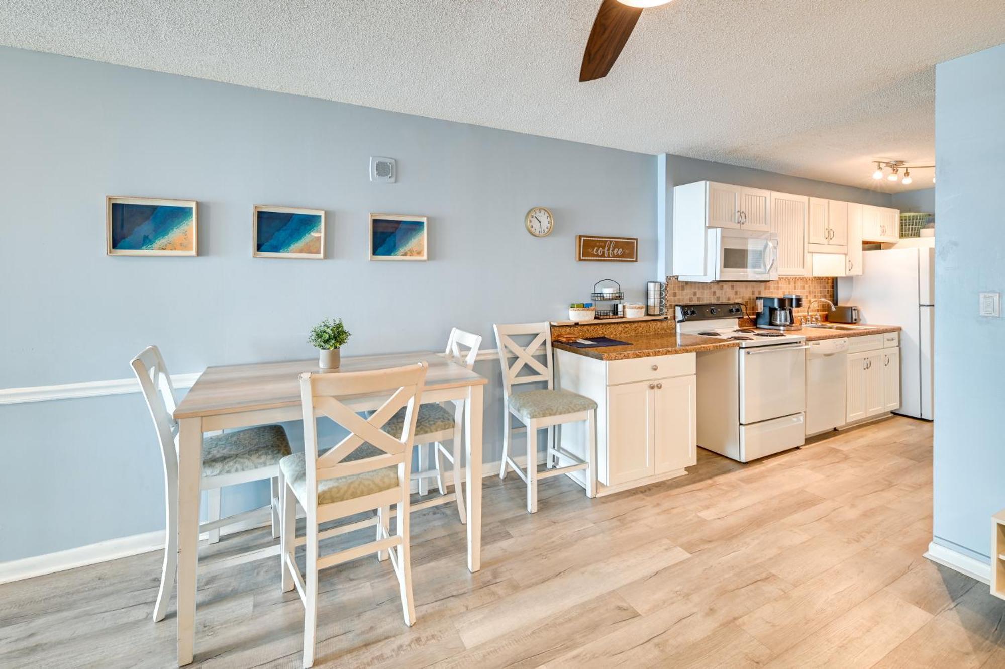 Cozy Coastal Condo With Airy Oceanfront Balcony Myrtle Beach Bagian luar foto
